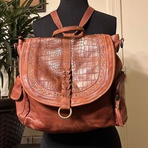 Old trend British Tan leather Convertible back pack purse crossbody bag